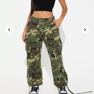 Fashion nova level up camo Cargo joggers
